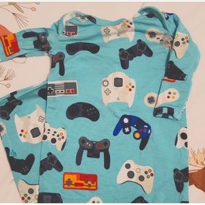 Posh peanut Gamer Zipper Gown